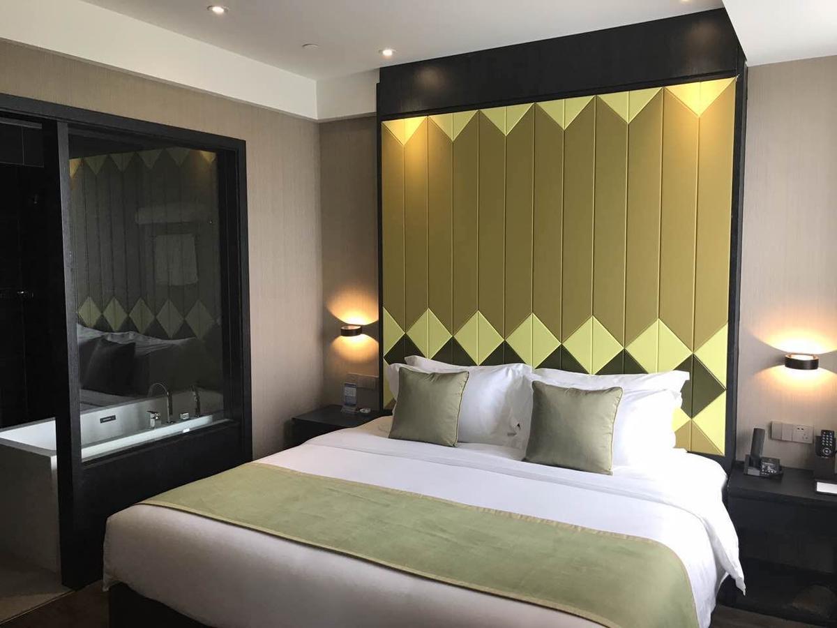 Shanghai-Deco Hotel-Free Shuttle Bus To Pudong Airport And Disneyland Exteriér fotografie